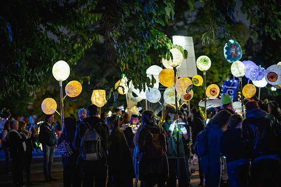 2024-LanternParade-043