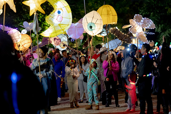2022-LanternParade-27