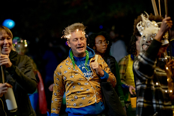 2022-LanternParade-16