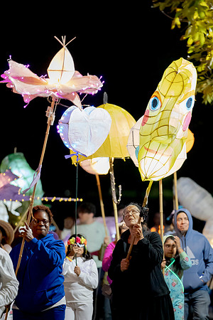 2022-LanternParade-33