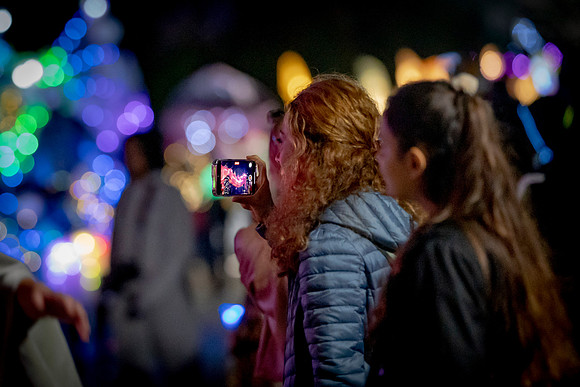 2022-LanternParade-38