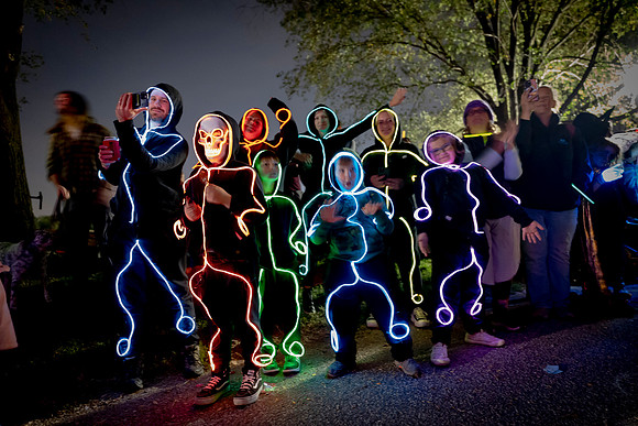 2022-LanternParade-37