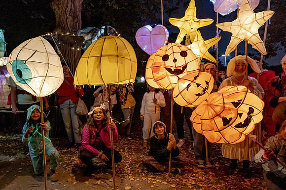 2022-LanternParade-51
