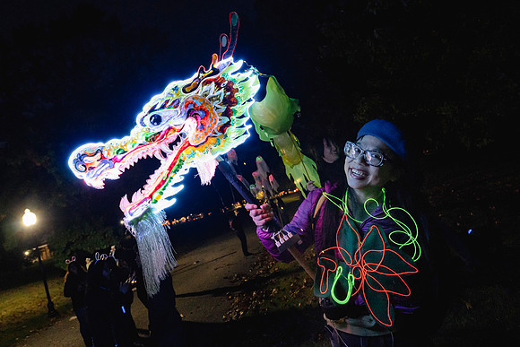 2024-LanternParade-035