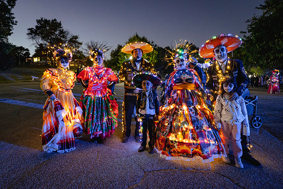 2024-LanternParade-025