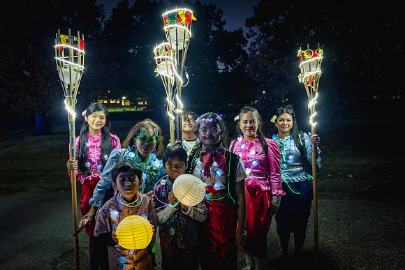 2024-LanternParade-034